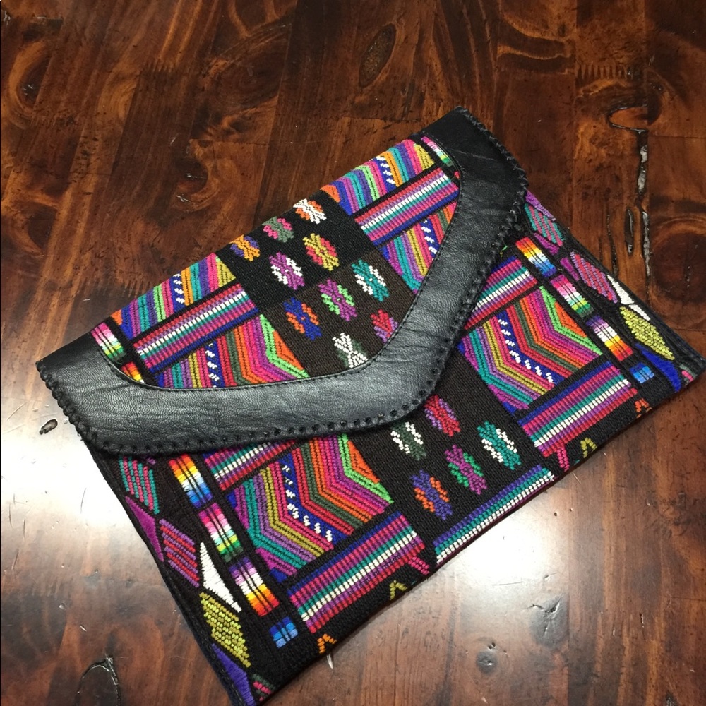 🏆 Host Pick🏆 Huipil bag clutch ipad kindle case